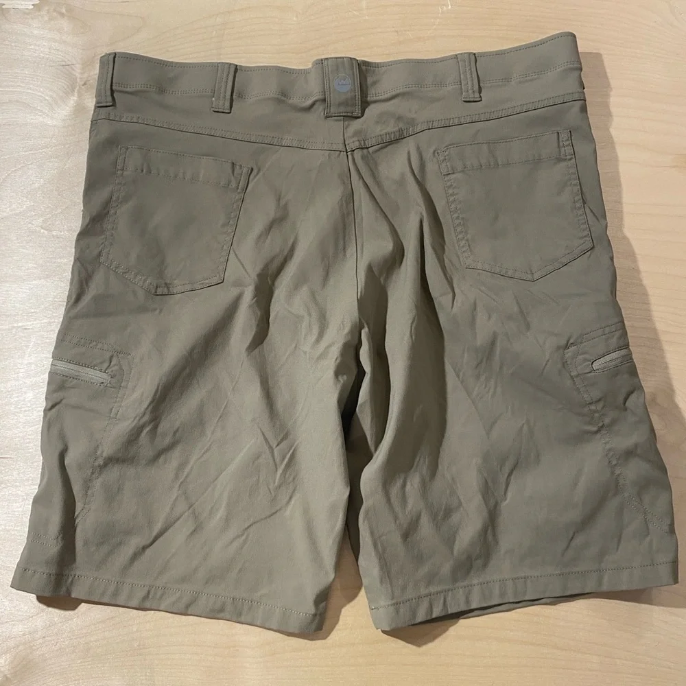Wrangler Men's Cargo Shorts 44 (HD)
